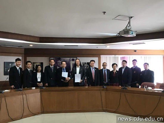 市长罗强出席9游会官网正规渠道与清迈